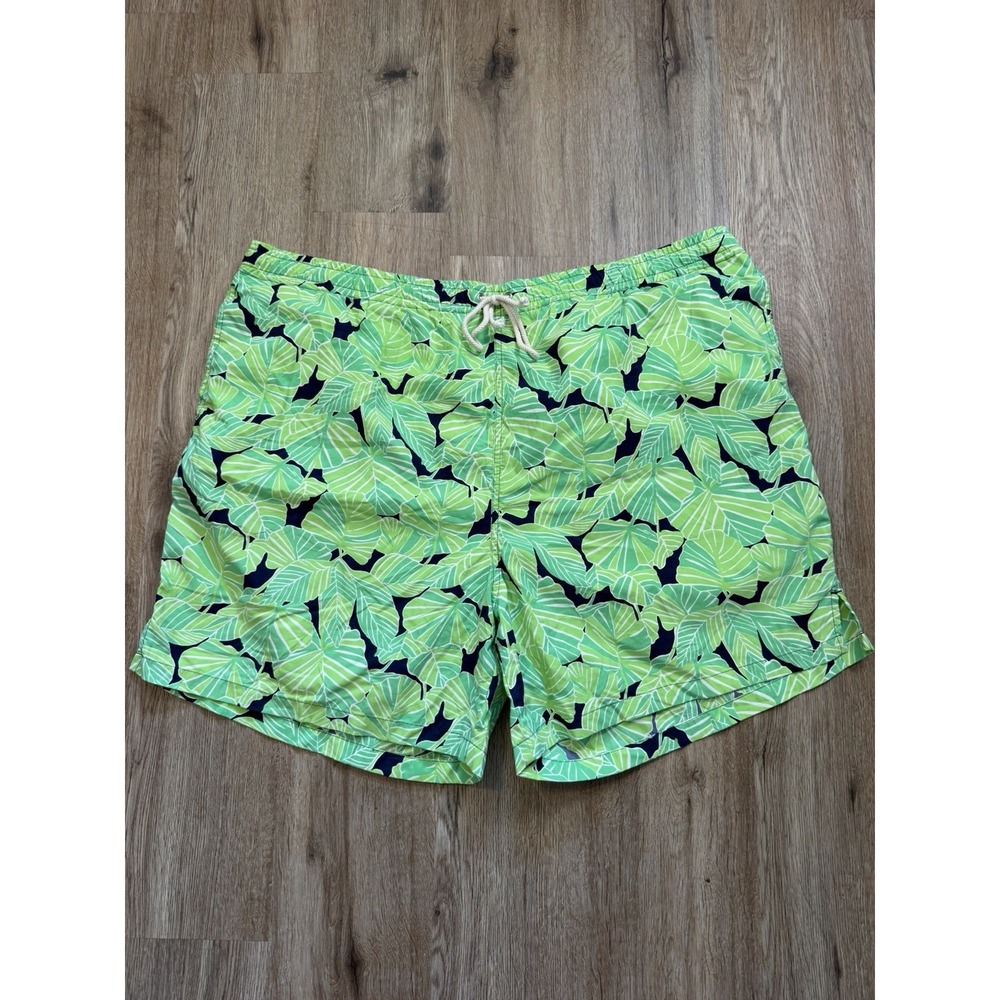 Lilly Pulitzer Swim Shorts Mens XXL Green Floral Hawaiian Capri Trunk Mesh Lined